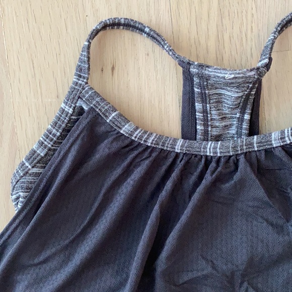 Charcoal grey Lululemon sleeveless work out top - Picture 2 of 6